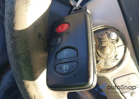 2010 Toyota Prius Iii z USA, uszkodzony, nr VIN JTDKN3DU8A0032494